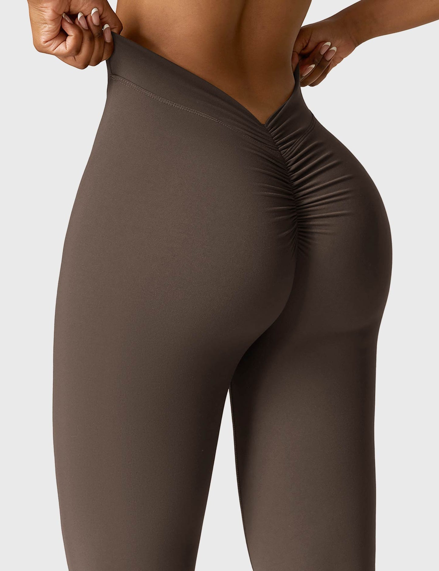V-back Flared Leggings